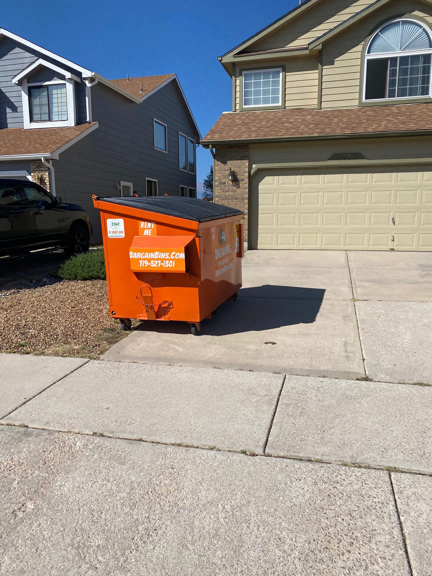 Six reasons to rent a residential dumpster
